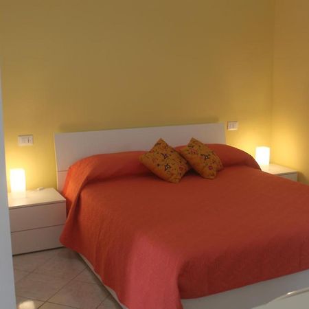Camere Dieci Maggio- Beb Dory, Nemo, Guizzo Ponza Bagian luar foto