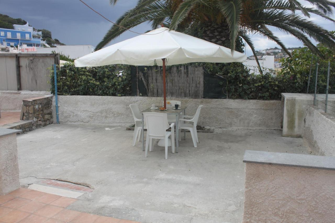 Camere Dieci Maggio- Beb Dory, Nemo, Guizzo Ponza Bagian luar foto