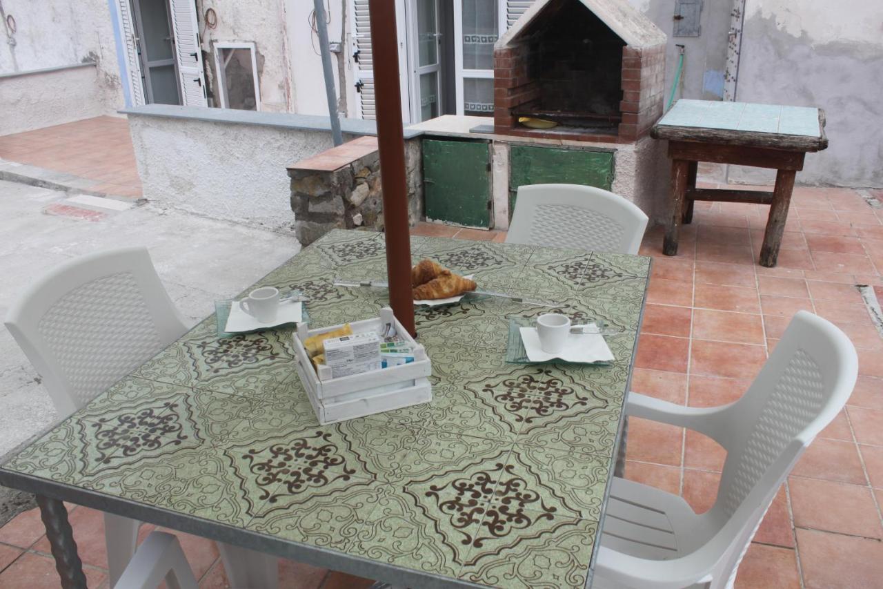 Camere Dieci Maggio- Beb Dory, Nemo, Guizzo Ponza Bagian luar foto
