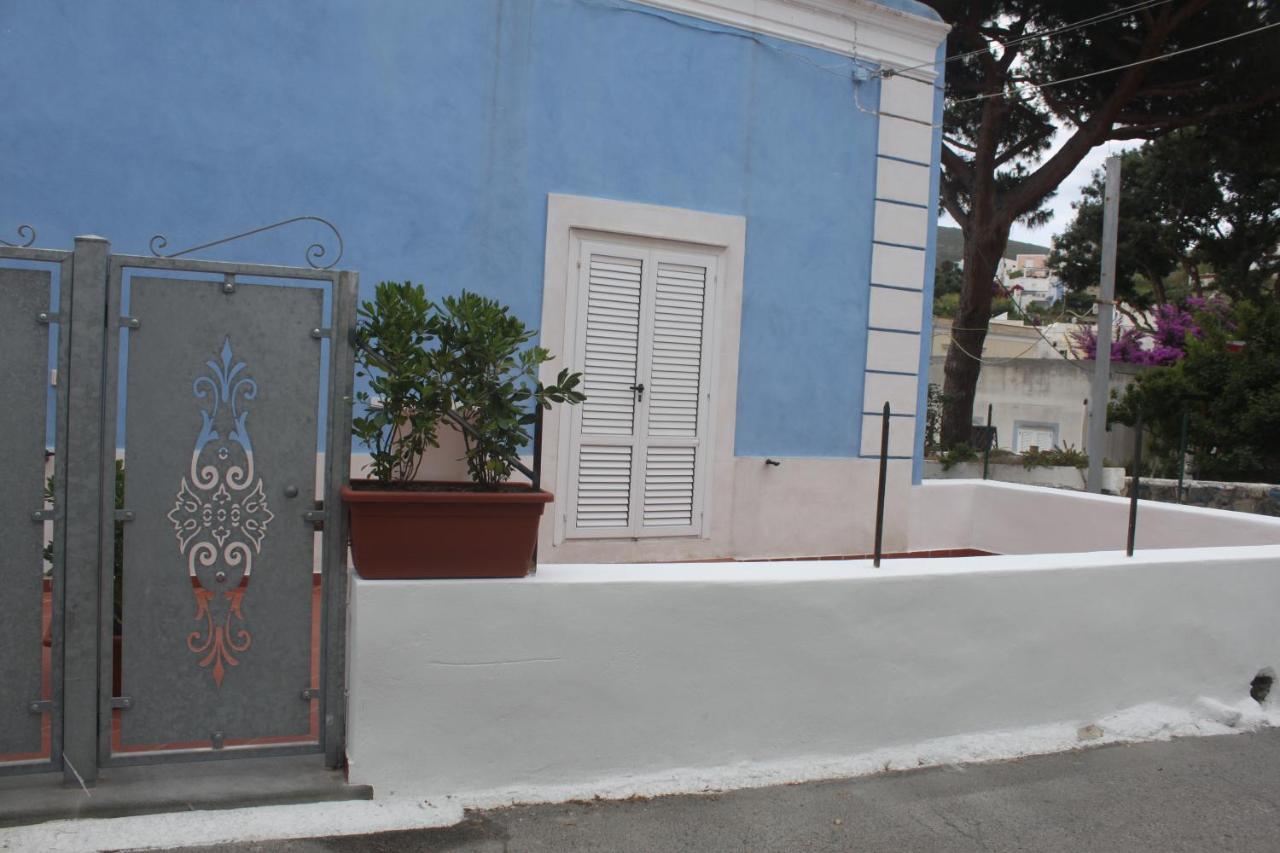 Camere Dieci Maggio- Beb Dory, Nemo, Guizzo Ponza Bagian luar foto