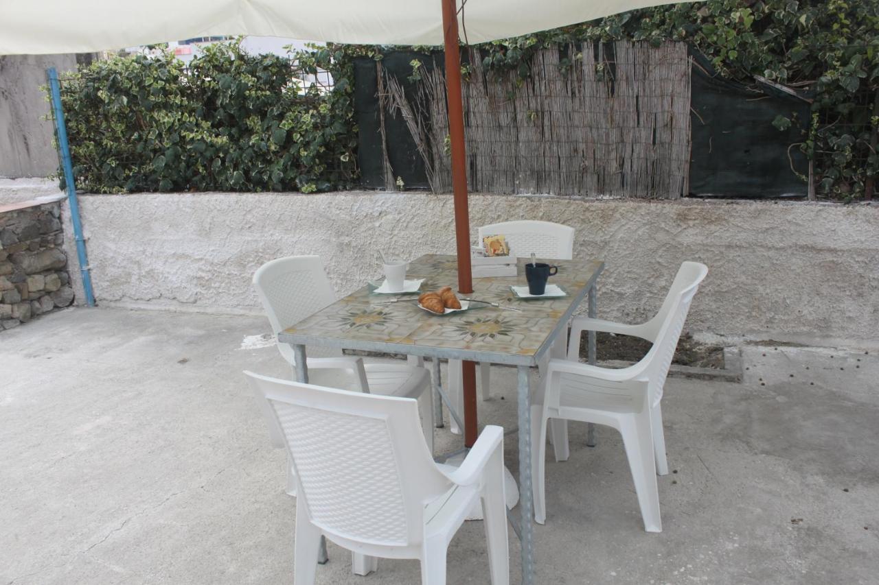 Camere Dieci Maggio- Beb Dory, Nemo, Guizzo Ponza Bagian luar foto